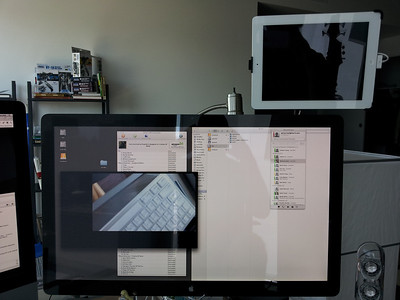 Right Side Monitors (and iPad3)